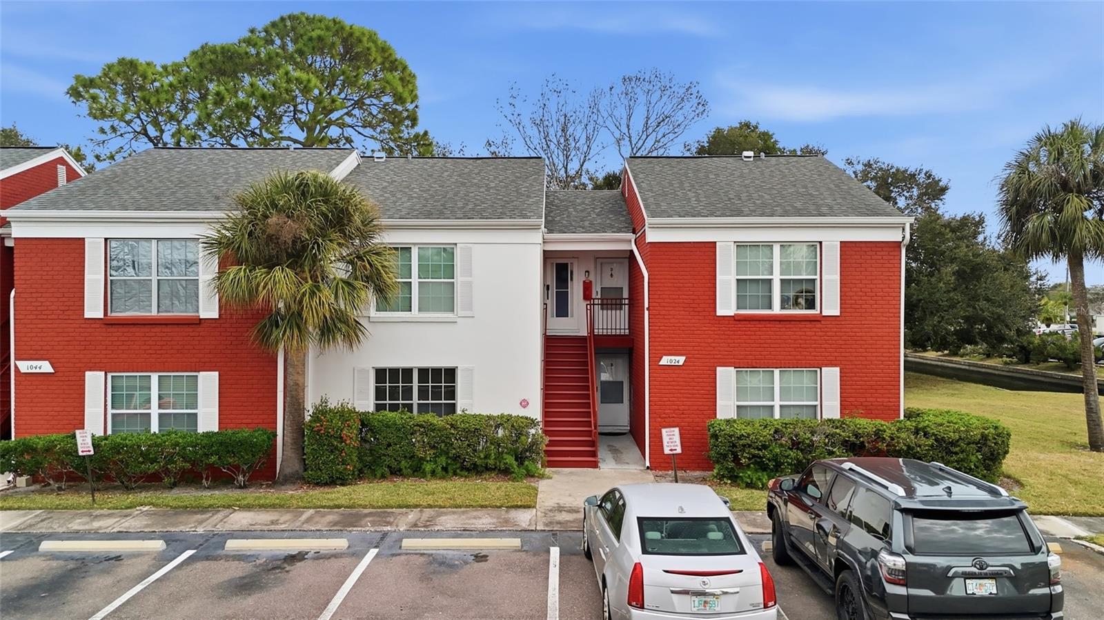 WILLIAMSBURG CONDO - Residential