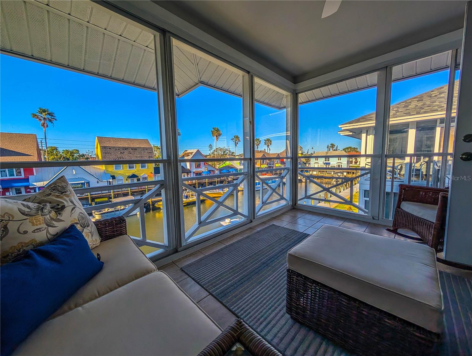 THE BOATYARD - Residential