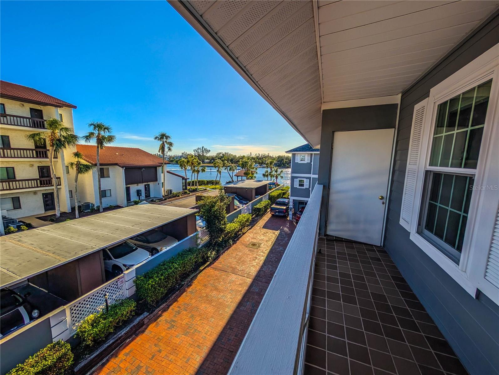 THE BOATYARD - Residential