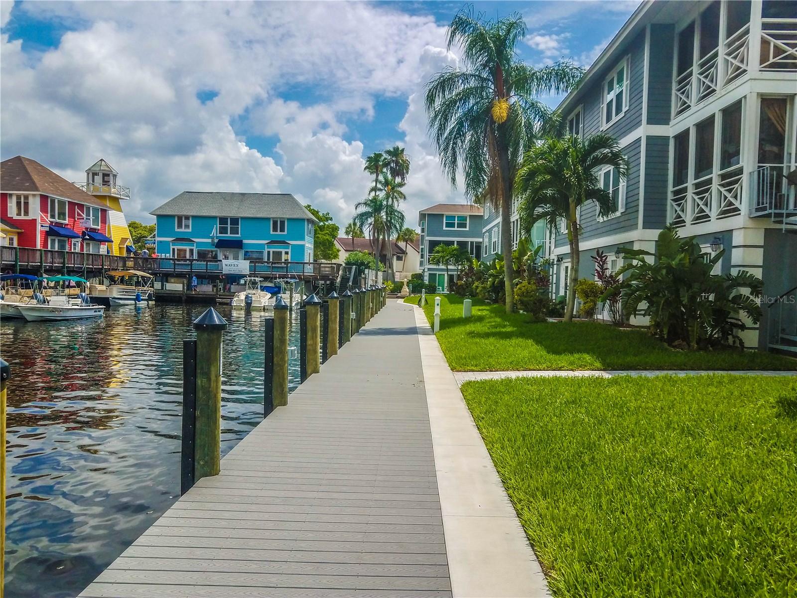 THE BOATYARD - Residential