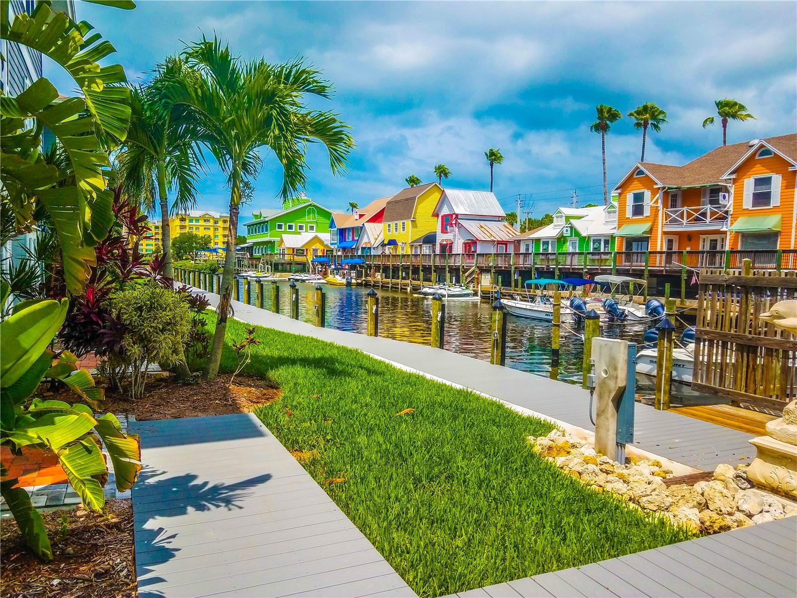 THE BOATYARD - Residential