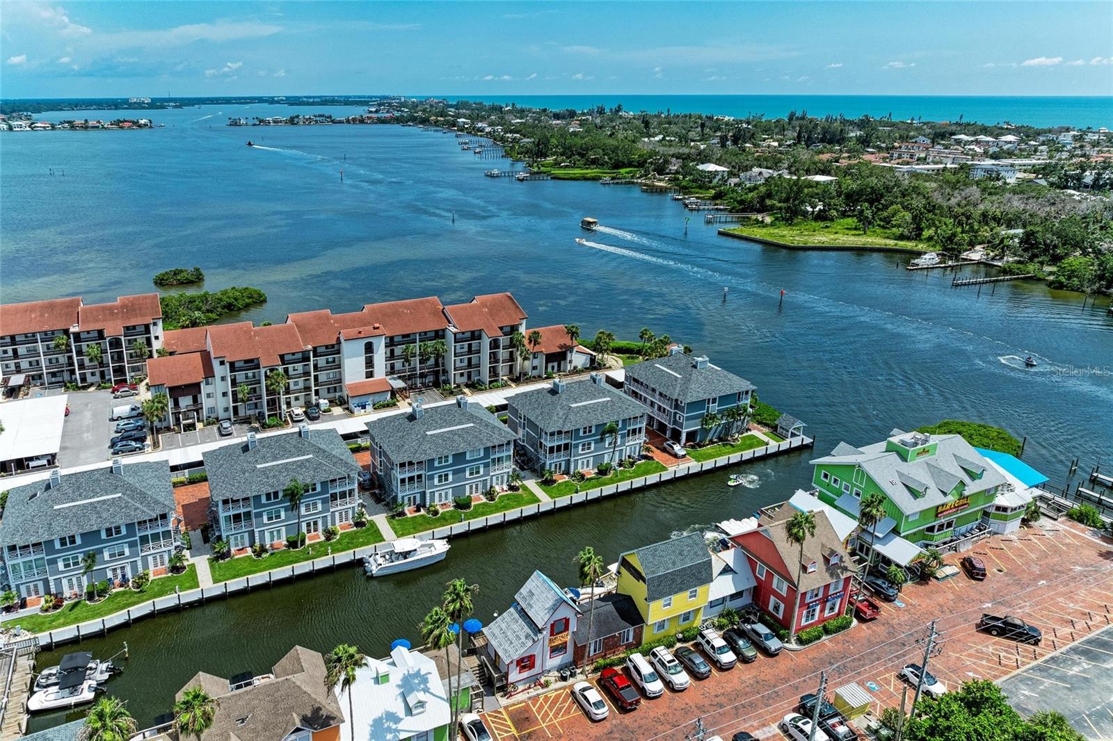 THE BOATYARD - Residential