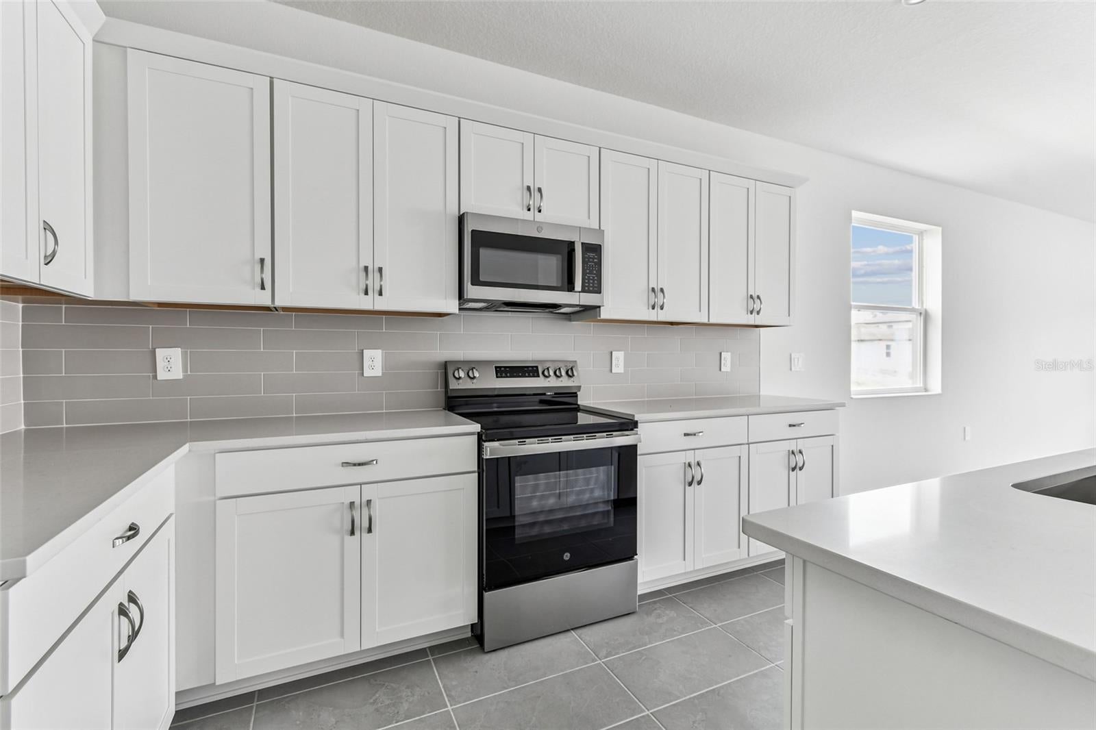 9122 OPTIMIST WAY