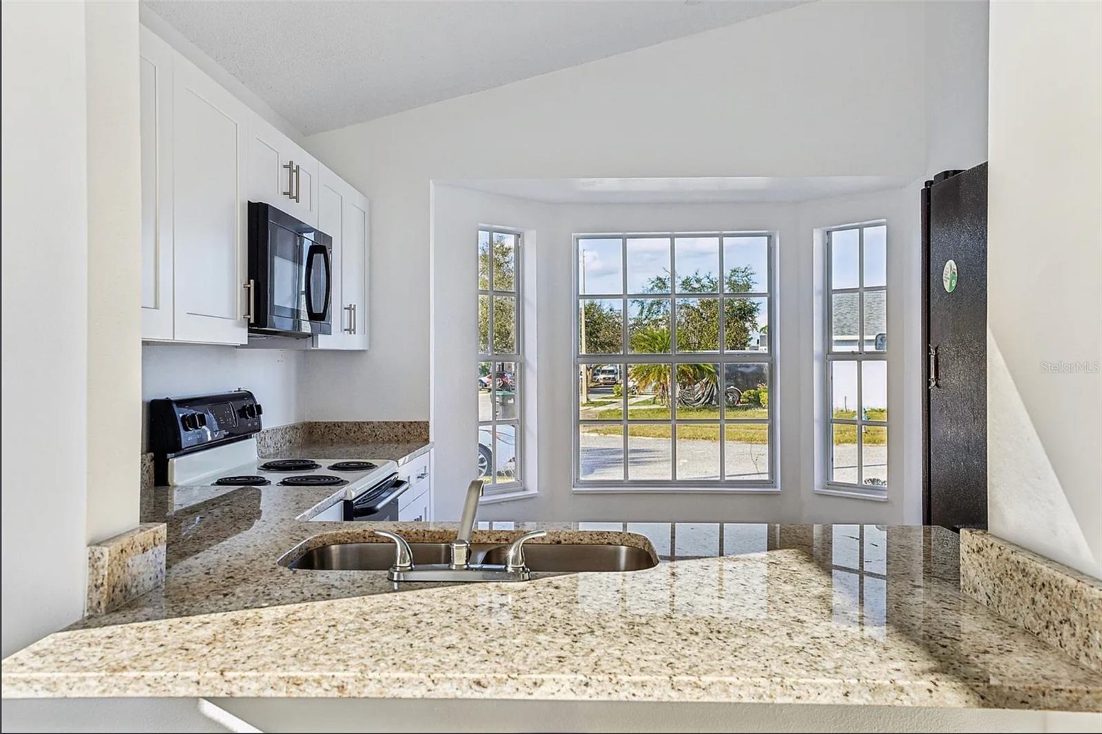 CHELSEA PARC EAST PH 01A - Residential