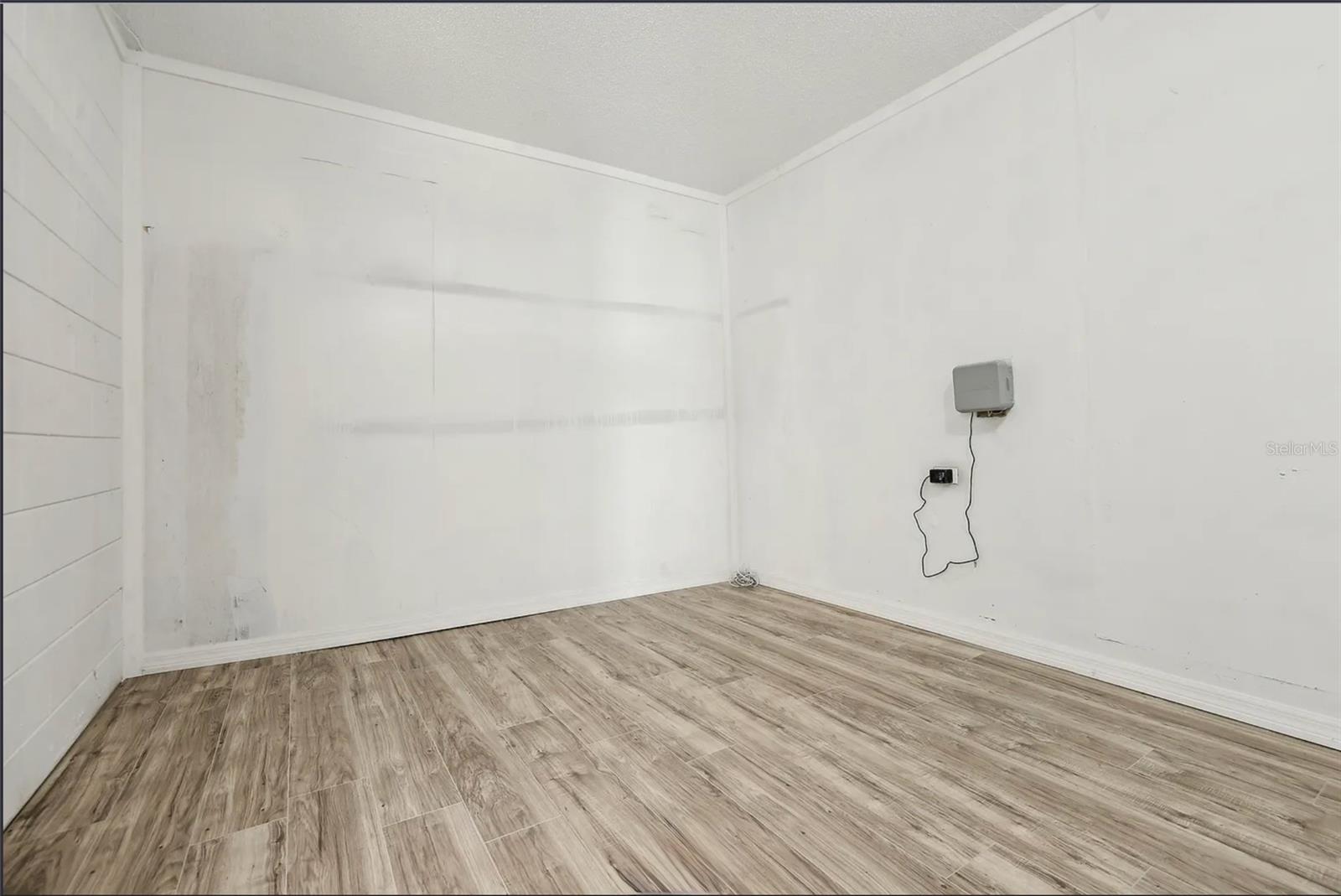 CHELSEA PARC EAST PH 01A - Residential