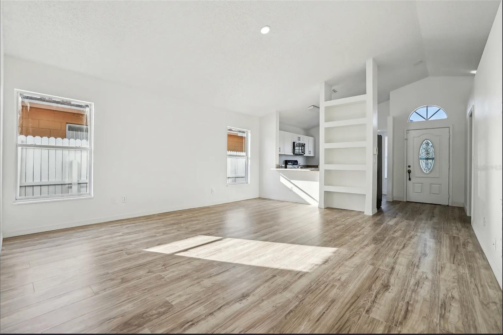 CHELSEA PARC EAST PH 01A - Residential