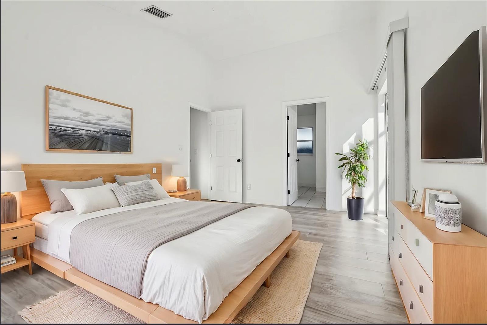 CHELSEA PARC EAST PH 01A - Residential