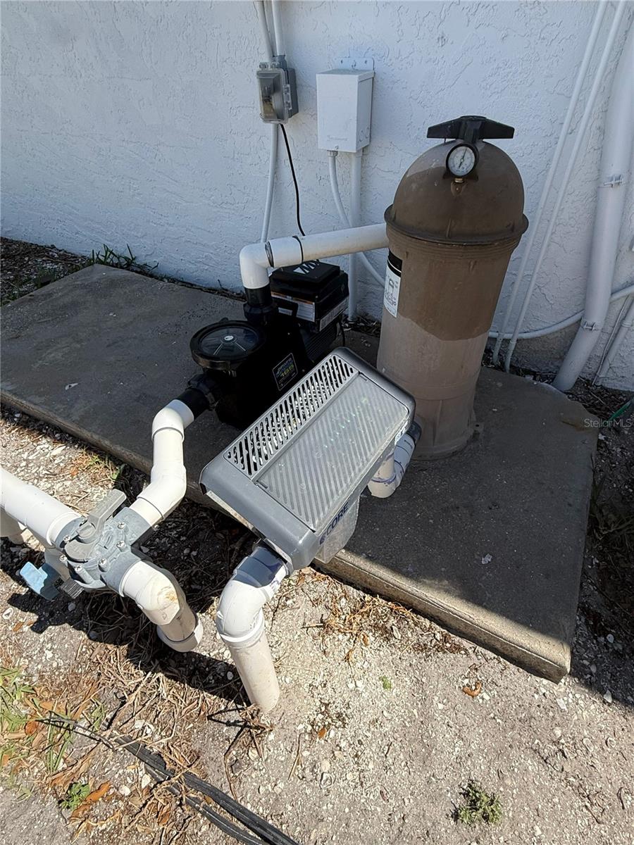 SIESTA ISLES - Residential