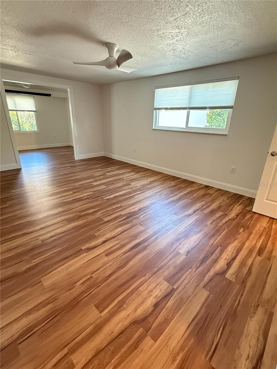 SIESTA ISLES - Residential