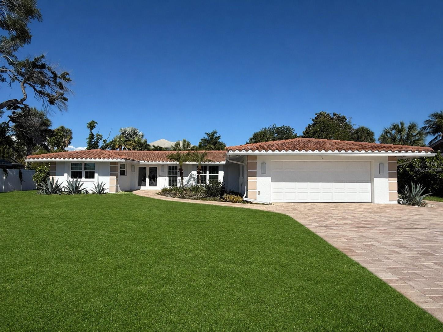 5569 SHADOW LAWN DRIVE