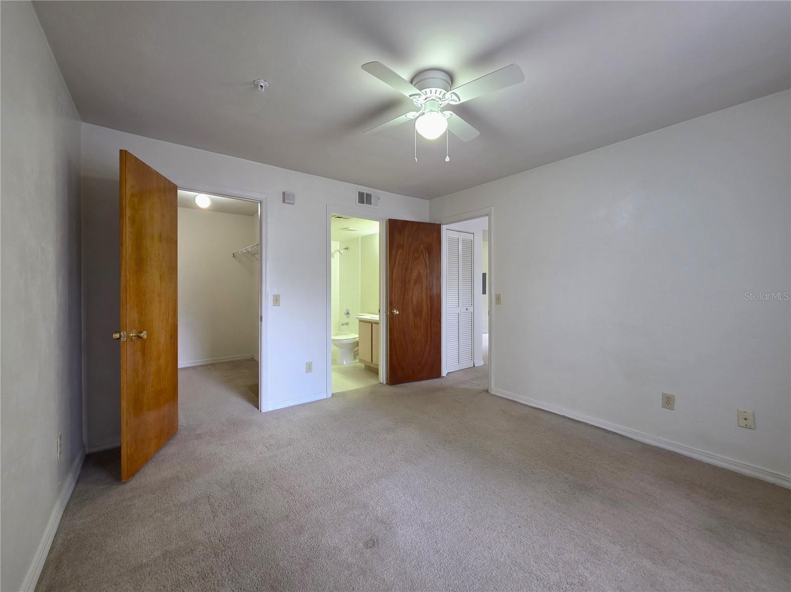 CAMPUS EDGE CONDO - Residential