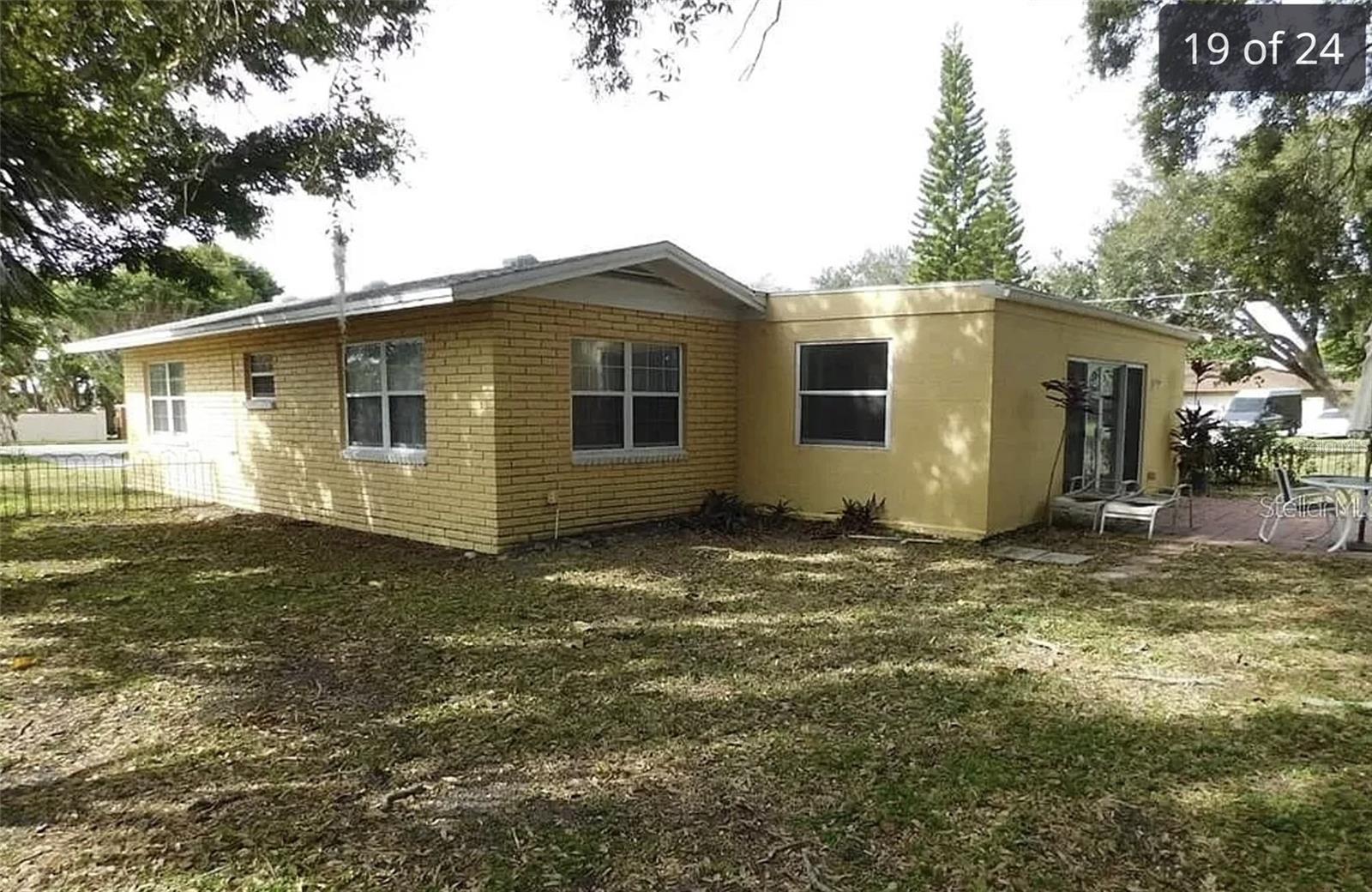 ACREAGE - Residential Lease