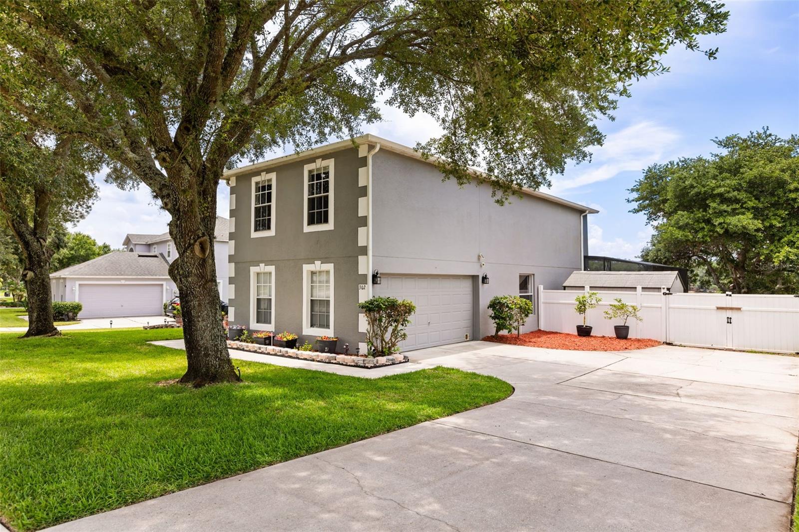 302 LAKE SHEPARD DRIVE