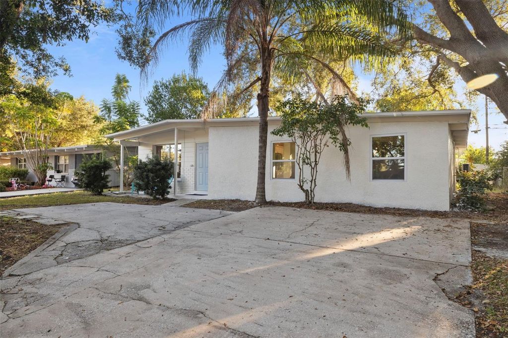 Photo of 1511 Lynn Avenue, Clearwater, FL 33755 (MLS # TB8438266)
