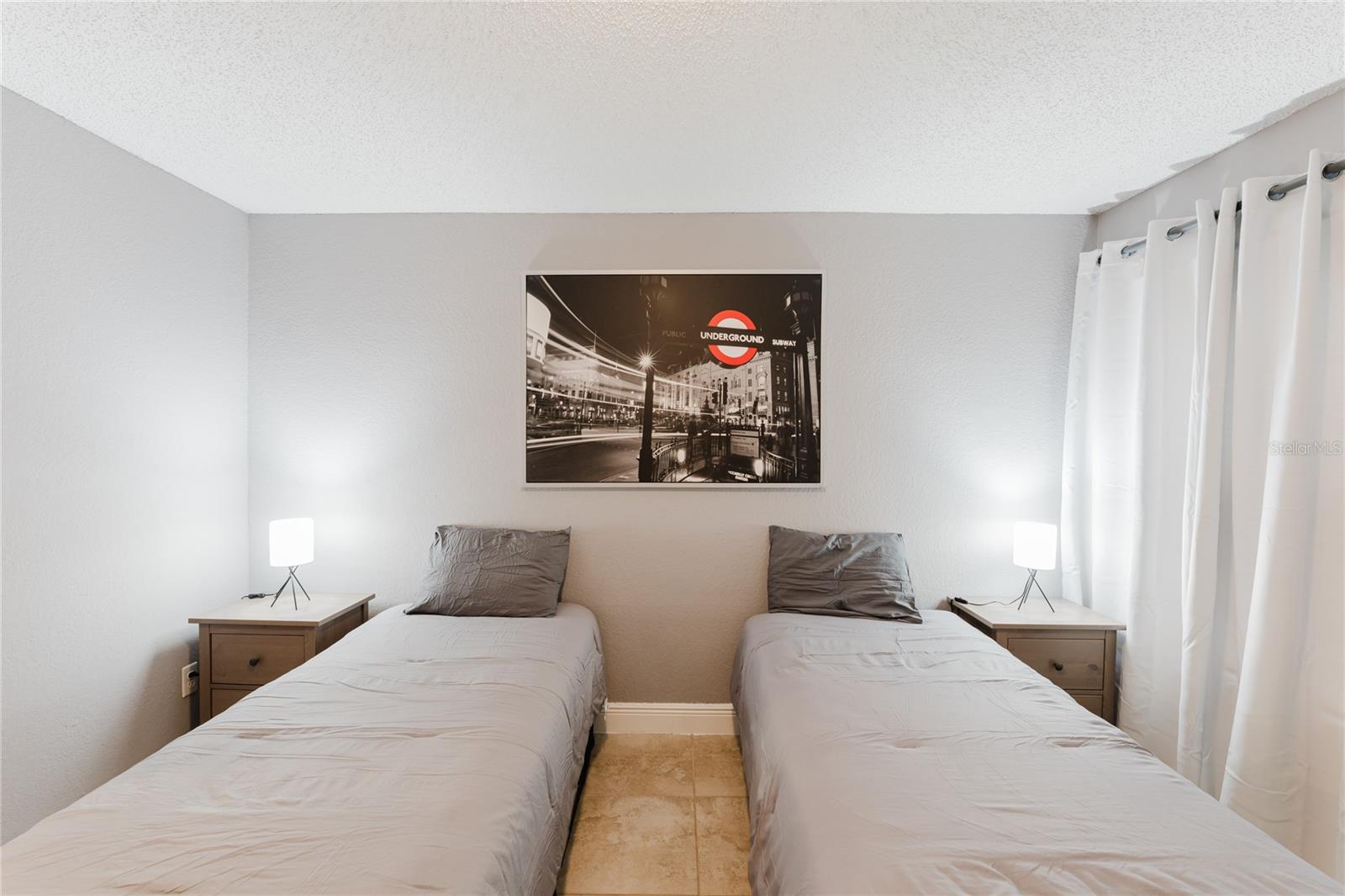 RESIDENCES AT VILLA MEDICI CONDOMINIUM - Residential Lease