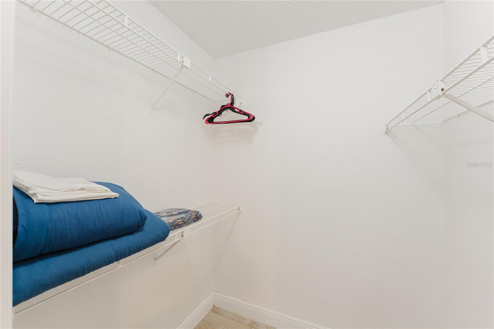 RESIDENCES AT VILLA MEDICI CONDOMINIUM - Residential Lease