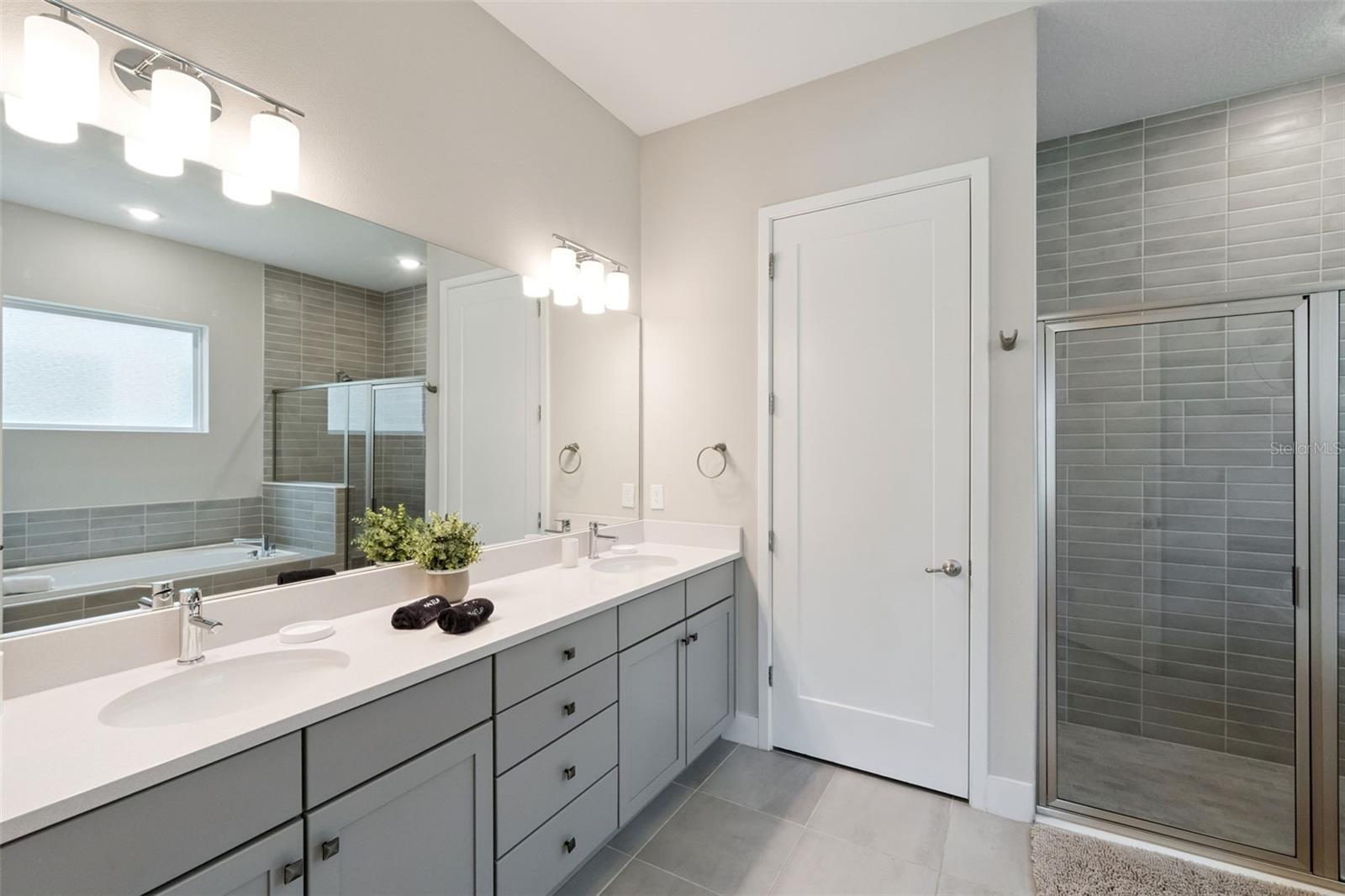 REUNION, BEARS DEN, REUNION WEST - Residential