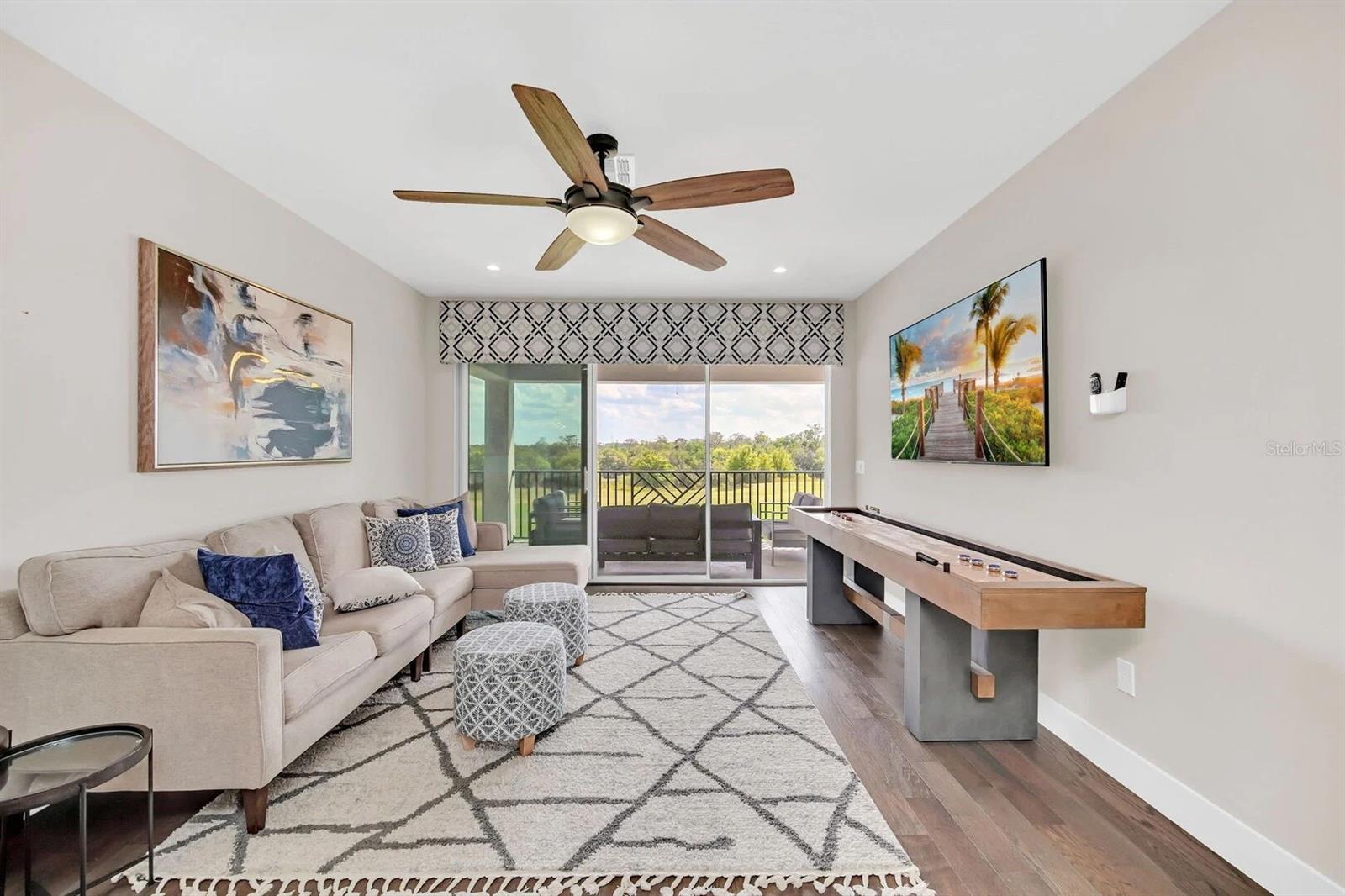 REUNION, BEARS DEN, REUNION WEST - Residential