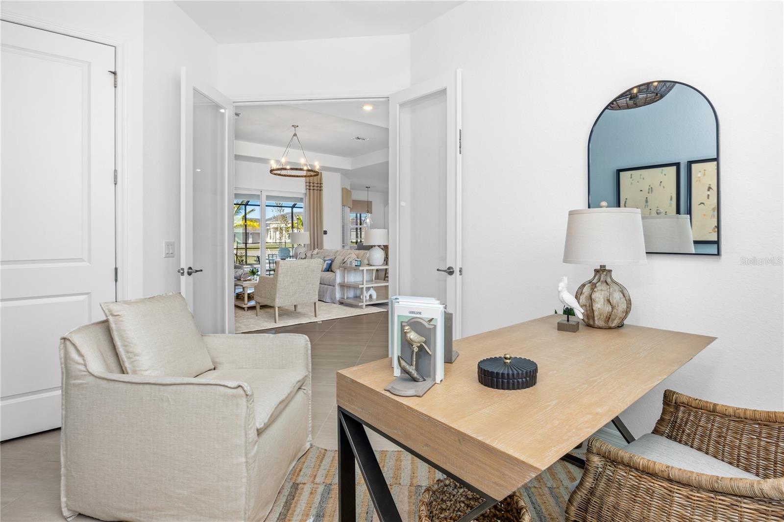 CALUSA COUNTRY CLUB - Residential