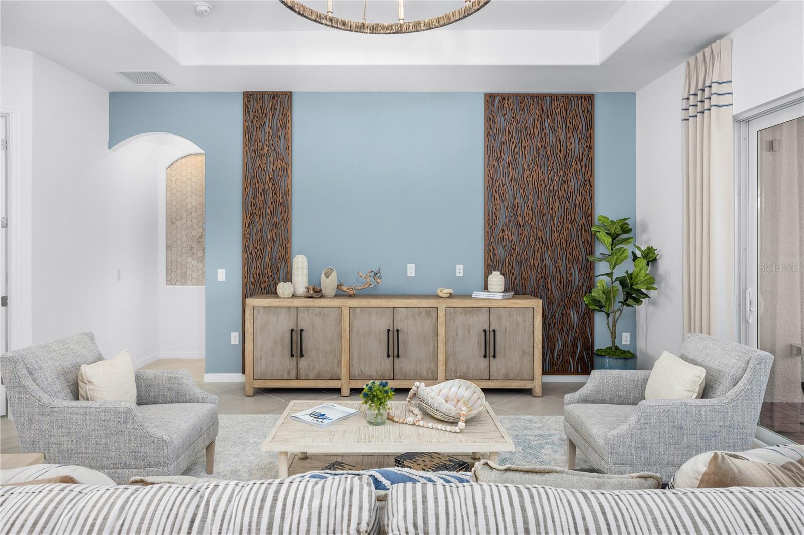 CALUSA COUNTRY CLUB - Residential