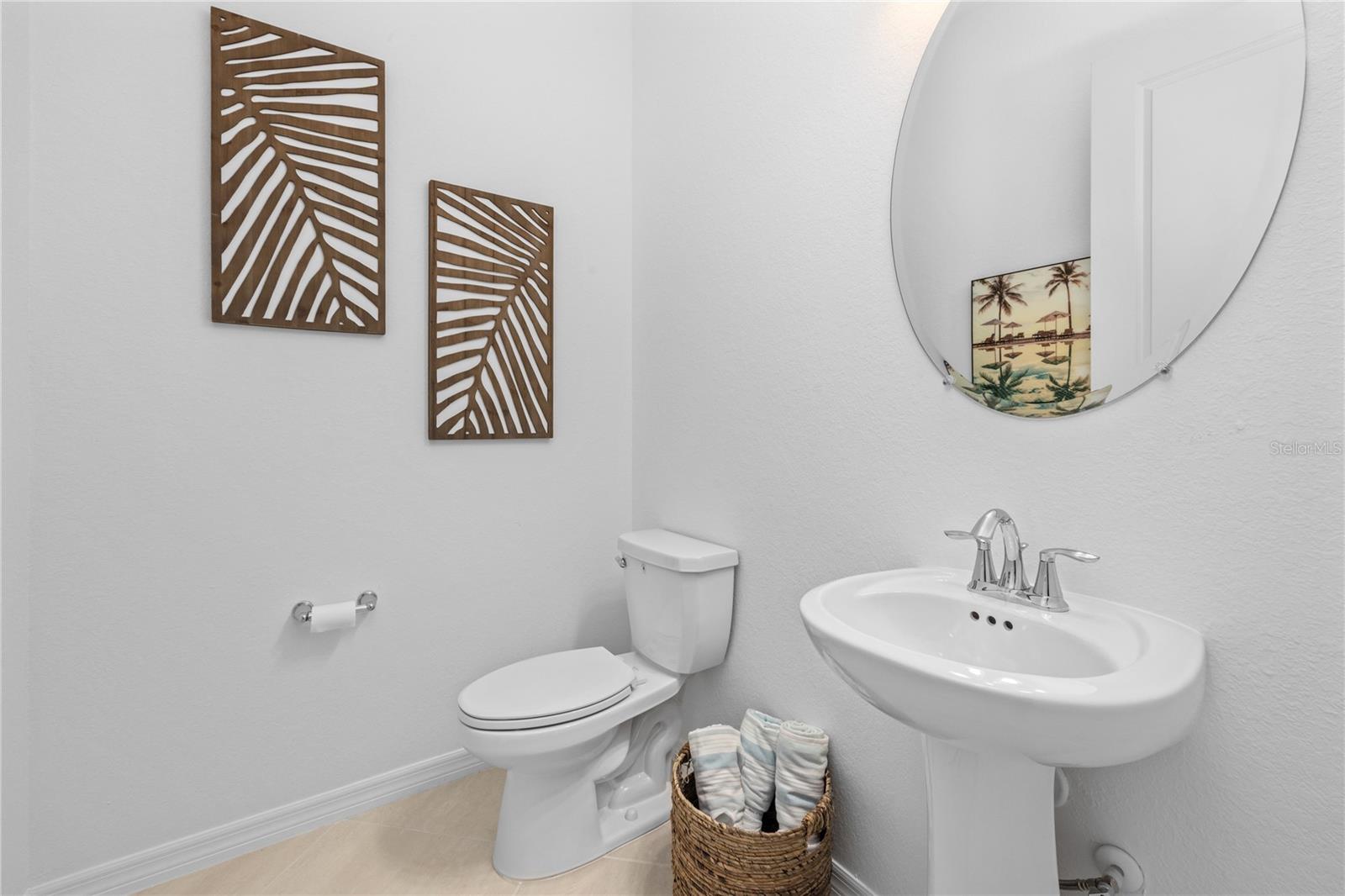 CALUSA COUNTRY CLUB - Residential