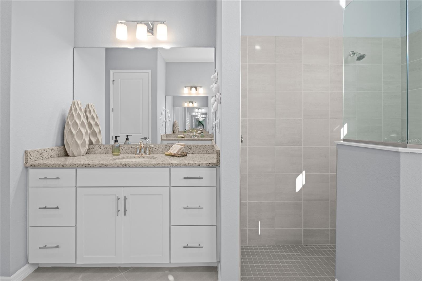 CALUSA COUNTRY CLUB - Residential