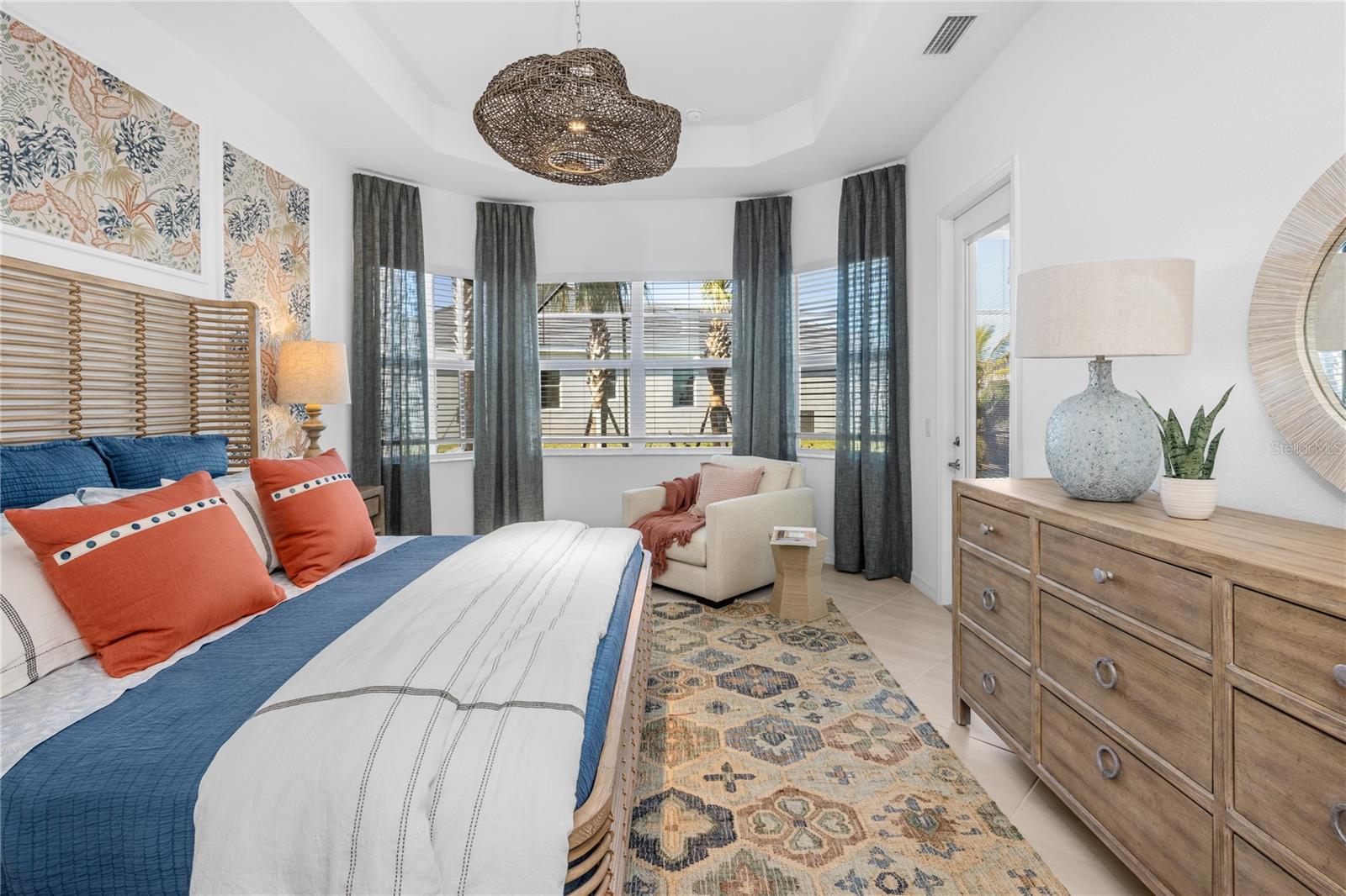 CALUSA COUNTRY CLUB - Residential