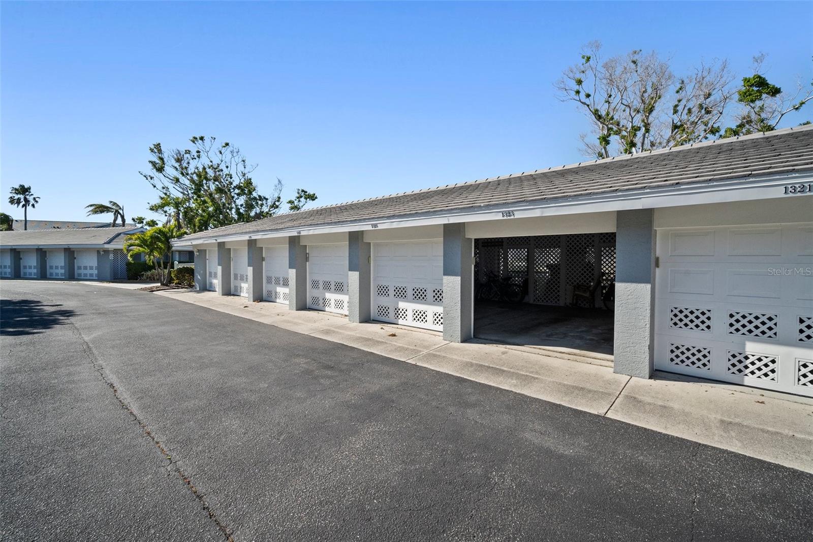 EDGEWATER POINTE AT PERICO II - Residential