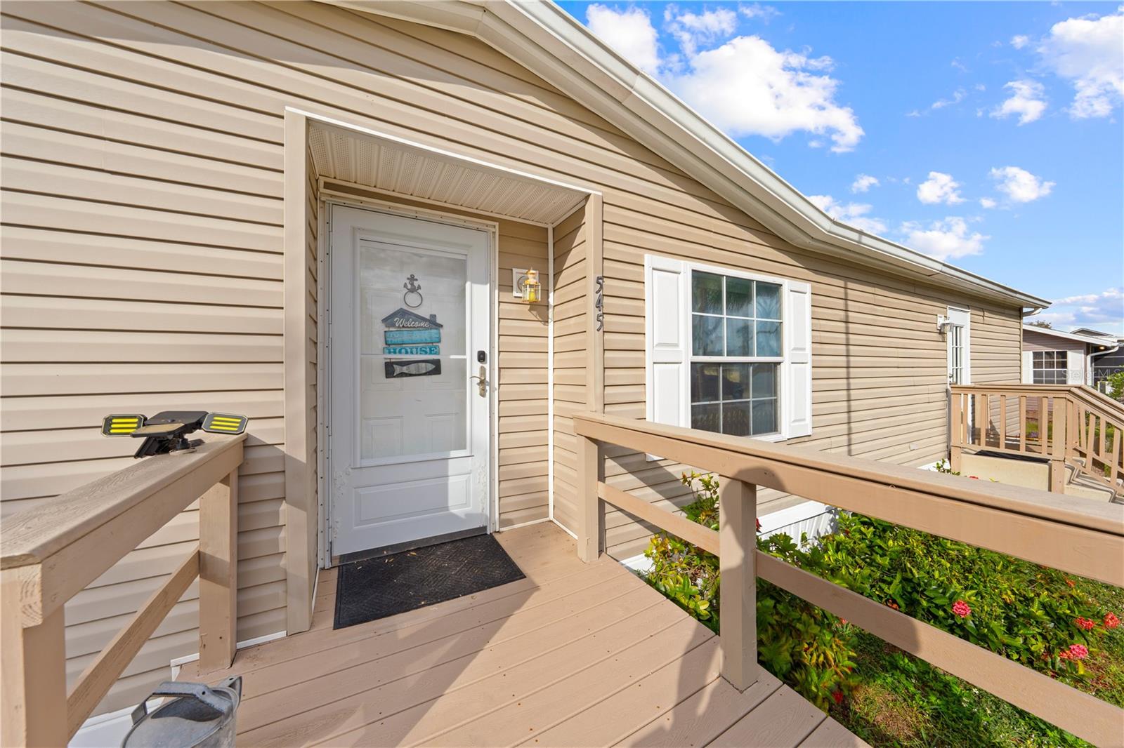 LAKE MARIAN SHORES - Residential