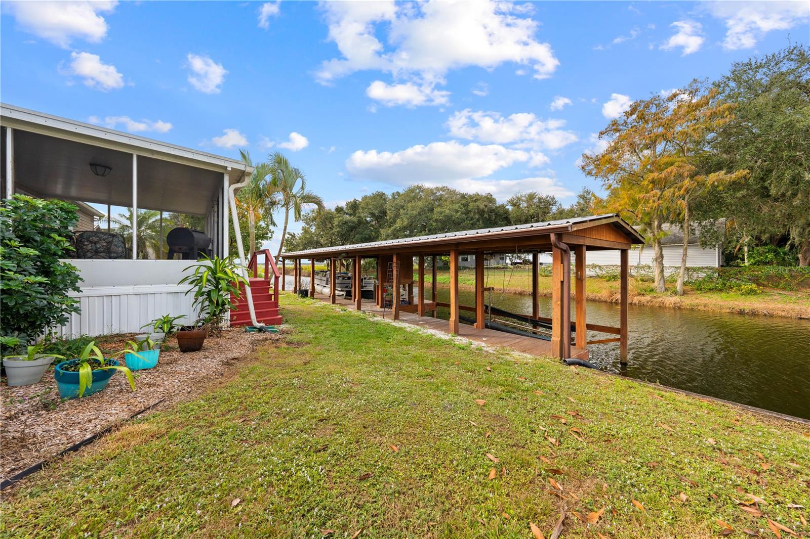 LAKE MARIAN SHORES - Residential