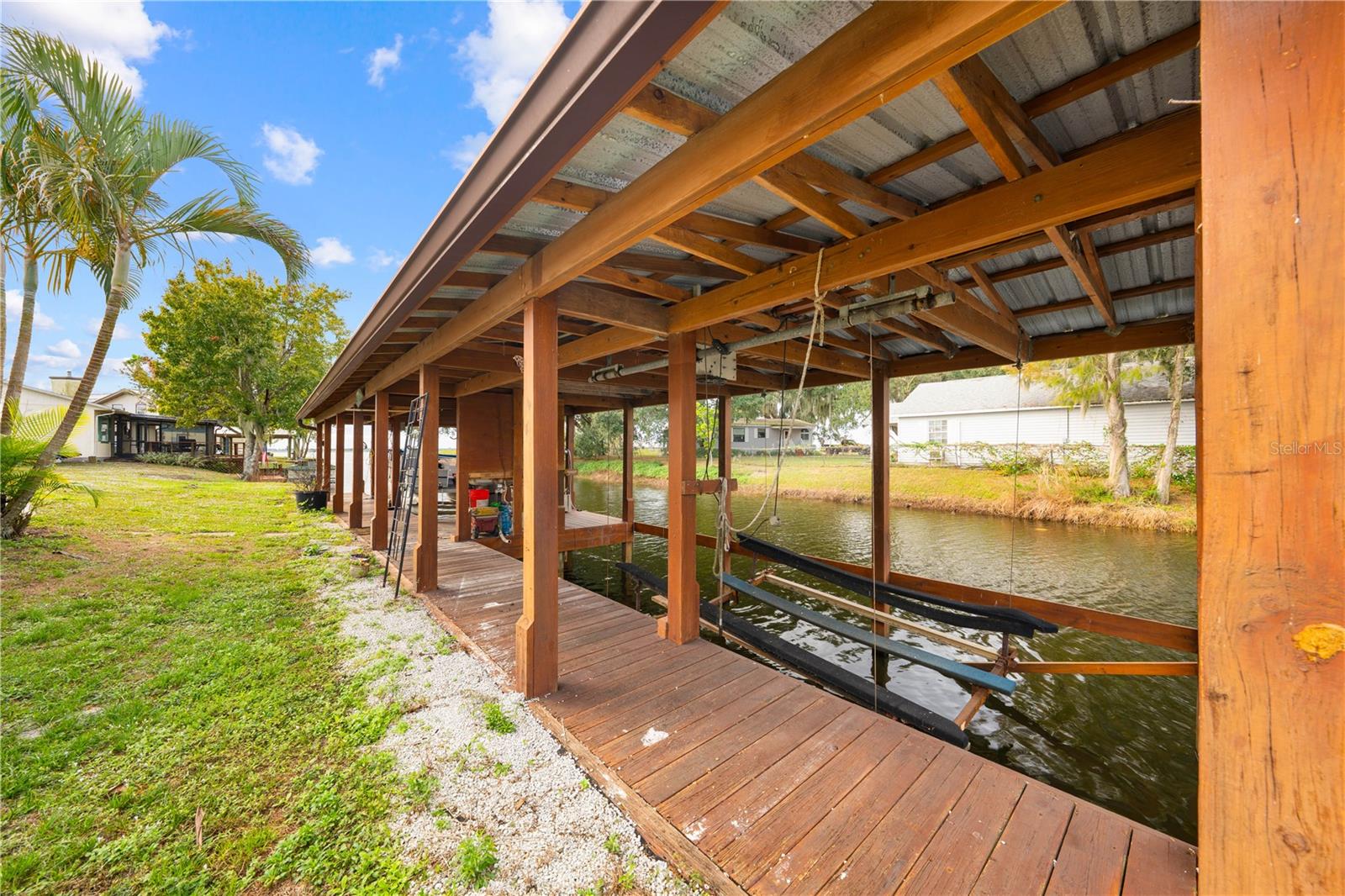 LAKE MARIAN SHORES - Residential