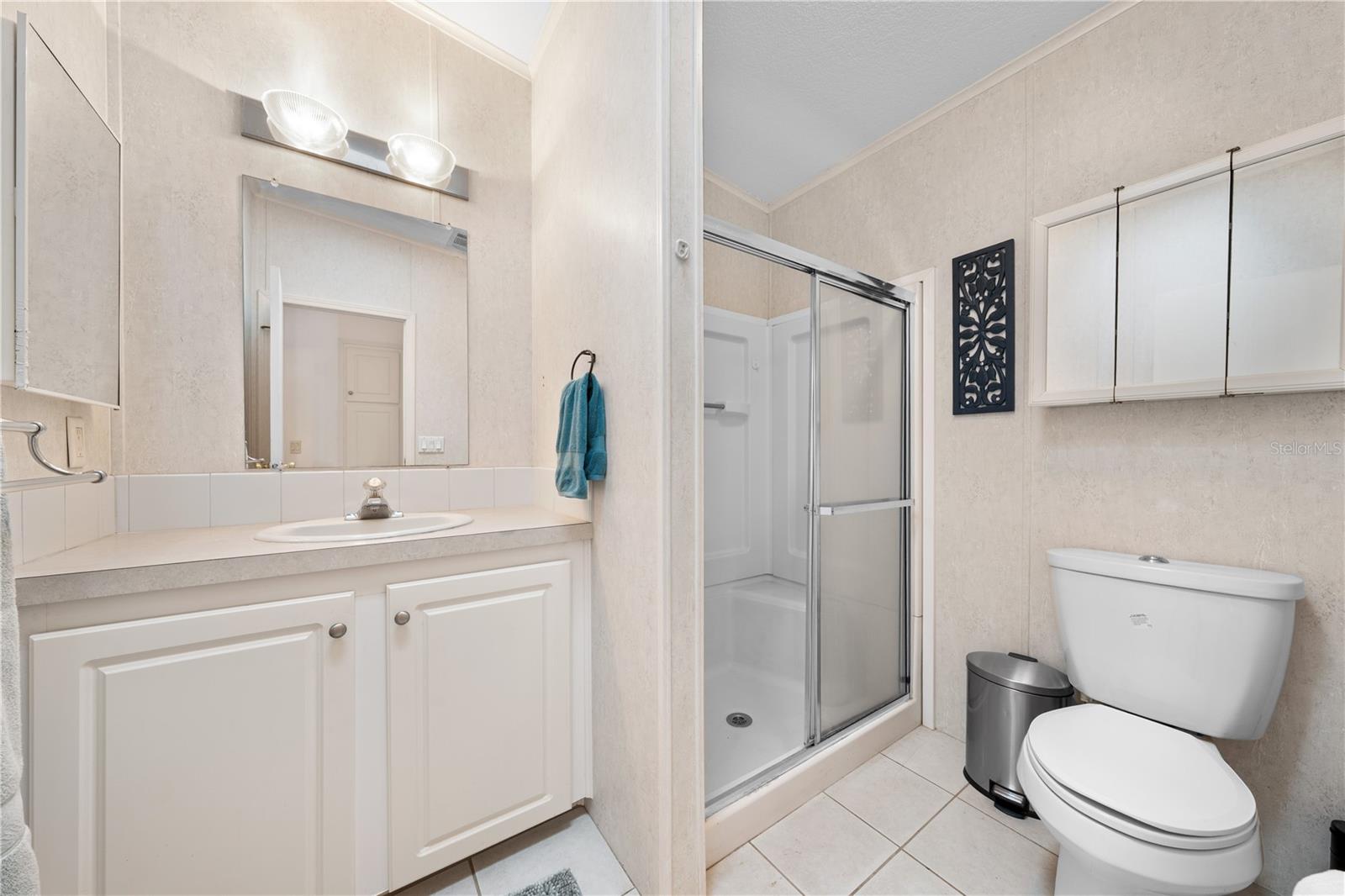 LAKE MARIAN SHORES - Residential