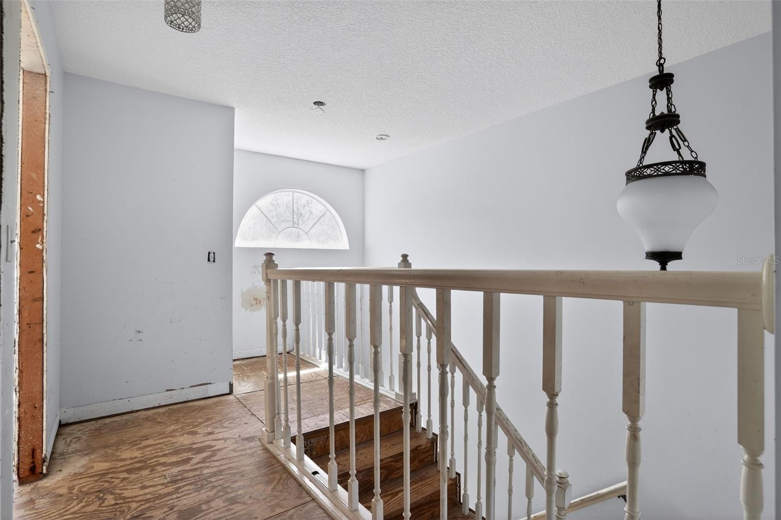 WILLA OAKS - Residential