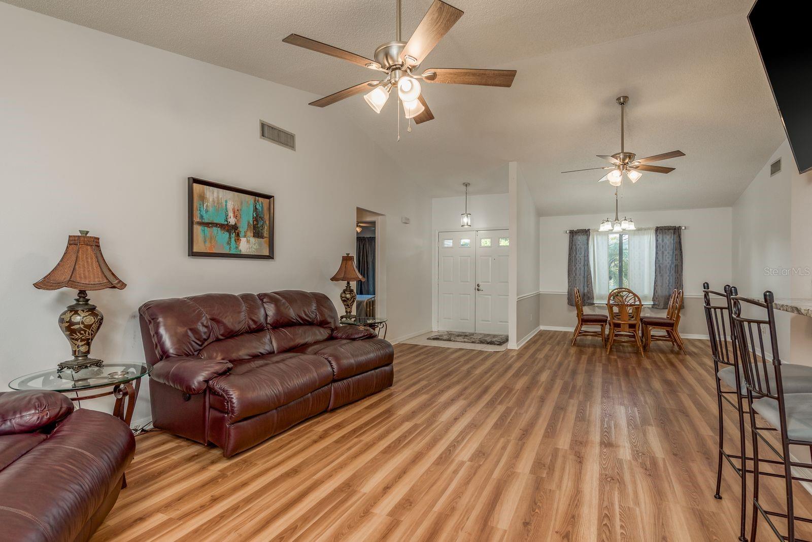 CYPRESS POINT - Residential