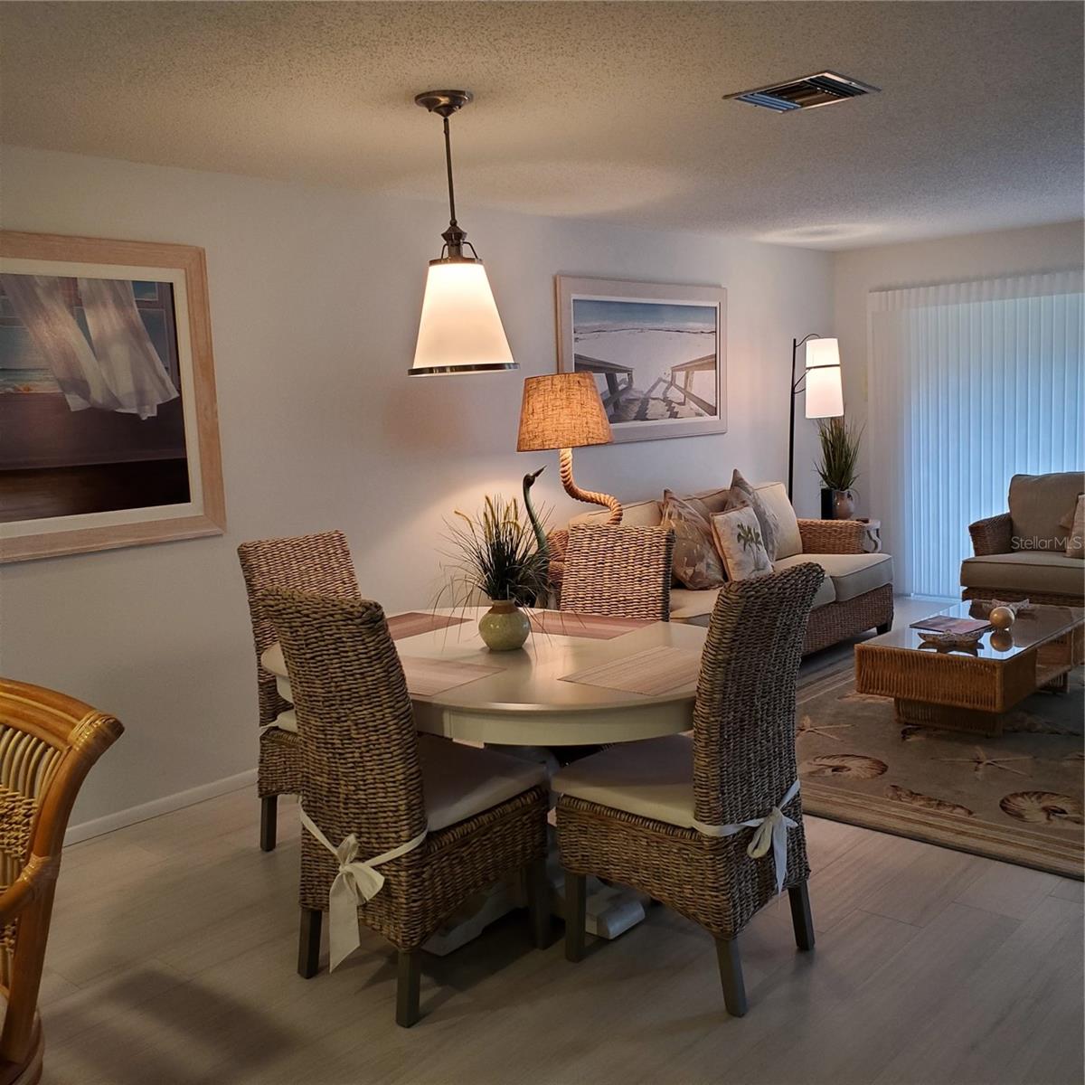 PALM AIRE AT SARASOTA NO 10B CO - Residential Lease