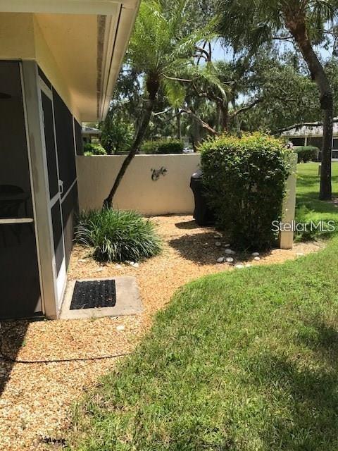 PALM AIRE AT SARASOTA NO 10B CO - Residential Lease