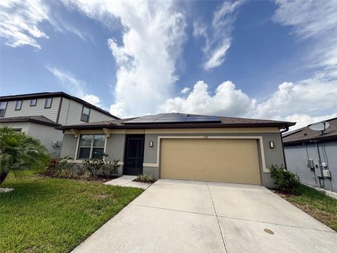Photo of 398 Citrus Isle Loop, Davenport, FL 33837 (MLS # O6313341)