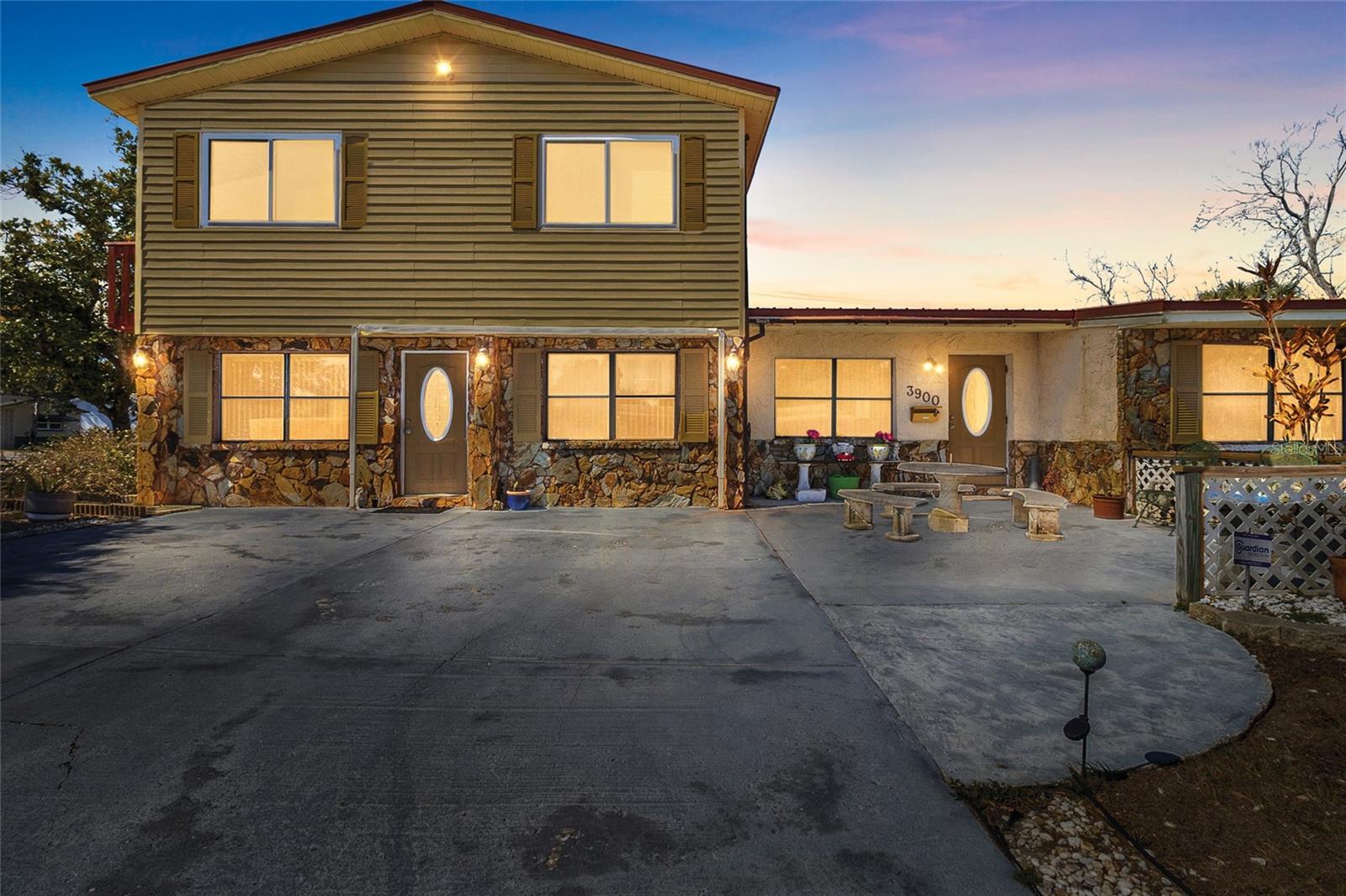 TYRONE - Residential