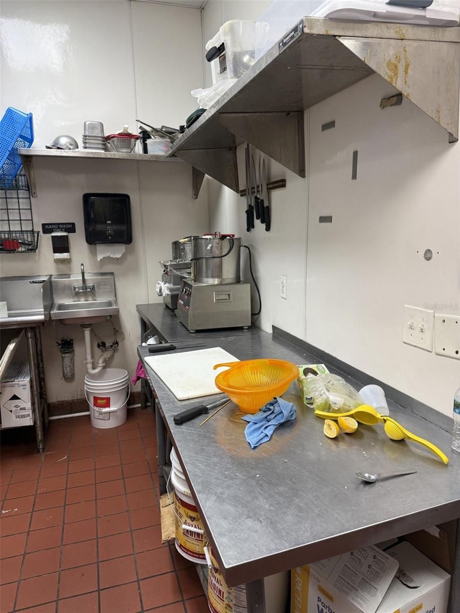 LEEVISTA CTR-436 EAST PH 01 PLA - Business Opportunity