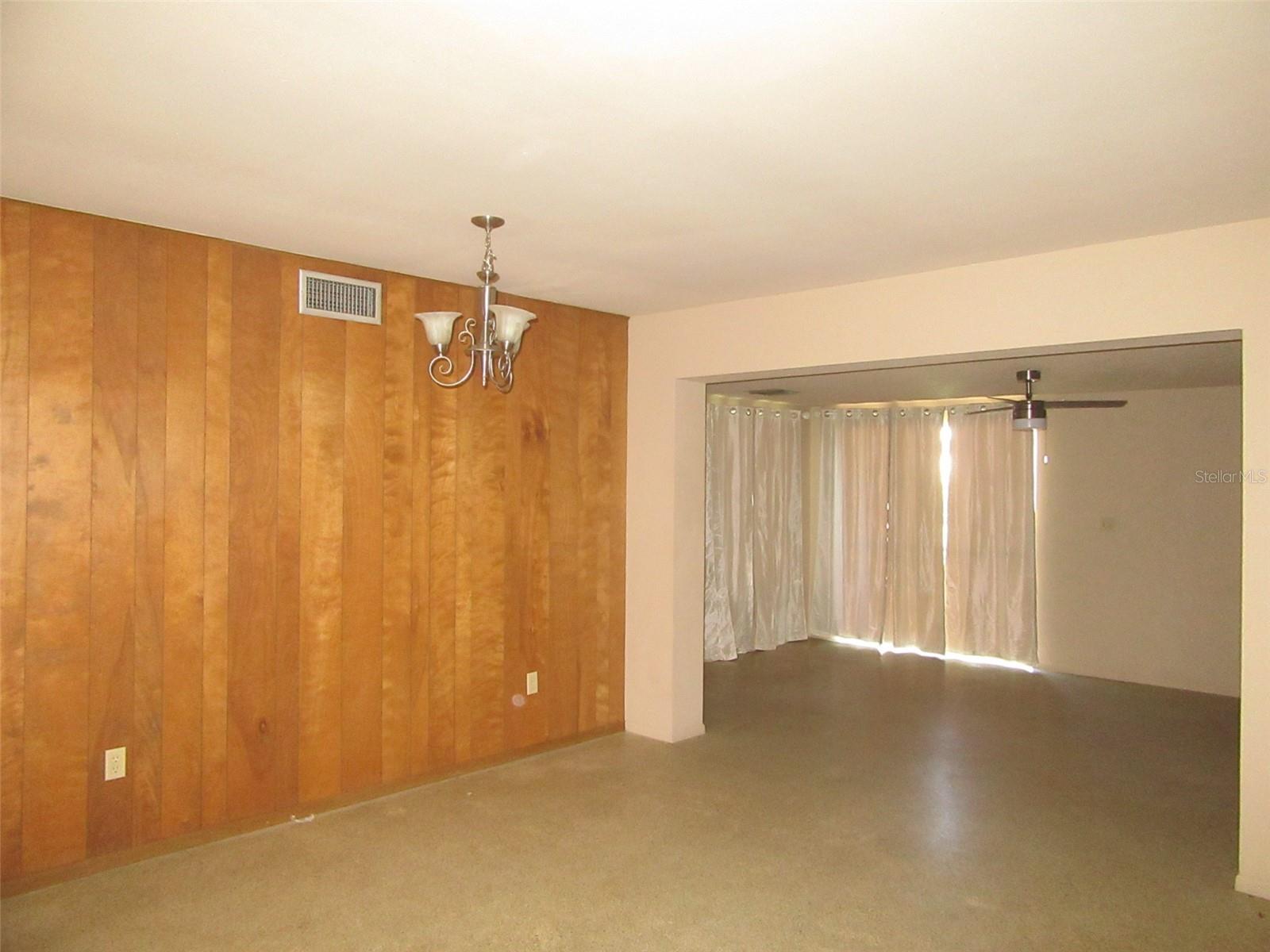 13864 TAMIAMI TRAIL