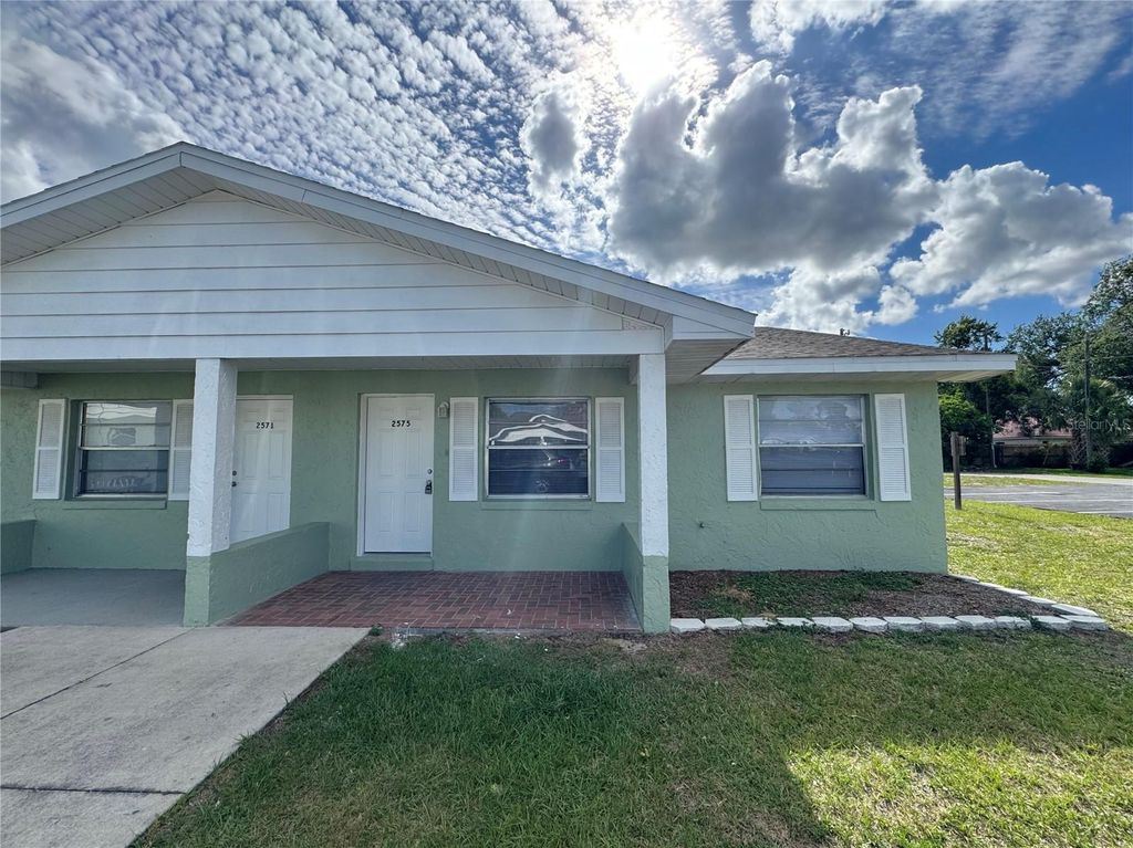 Photo of 2575 Elm Avenue, Lake Wales, FL 33898 (MLS # P4938527)