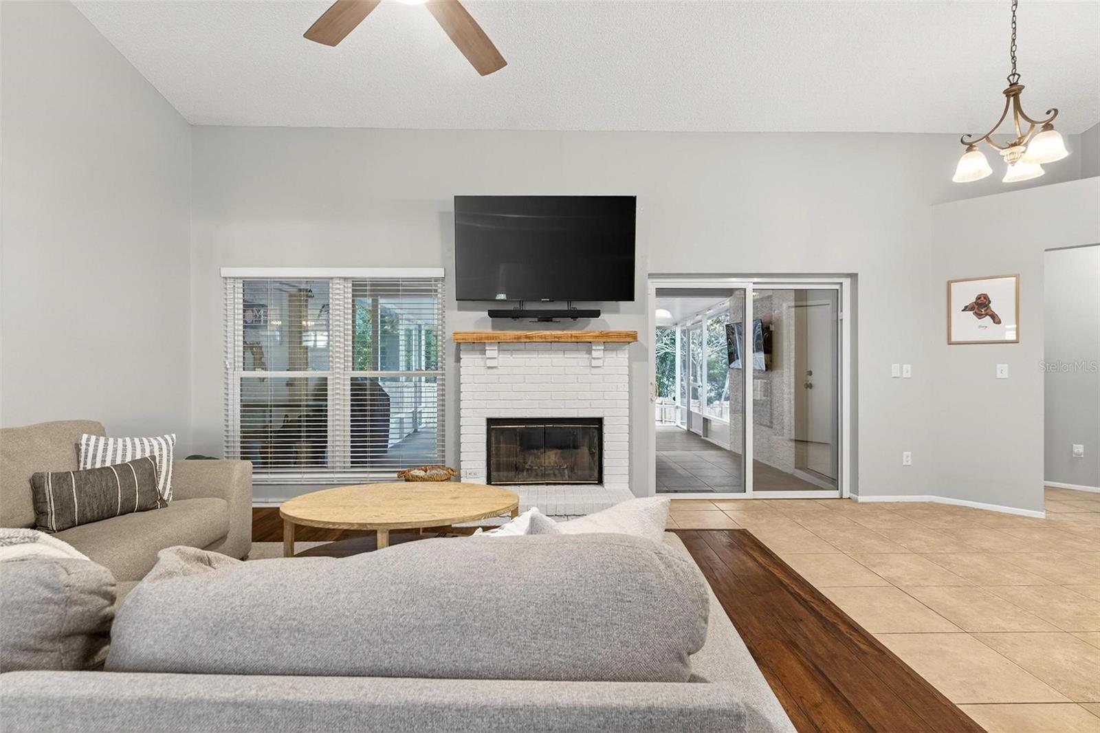 CROOKED LAKE RIDGE SUB - Residential