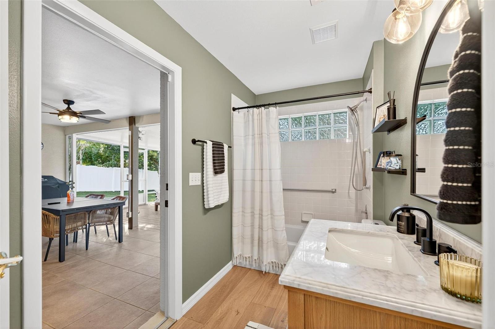 CROOKED LAKE RIDGE SUB - Residential