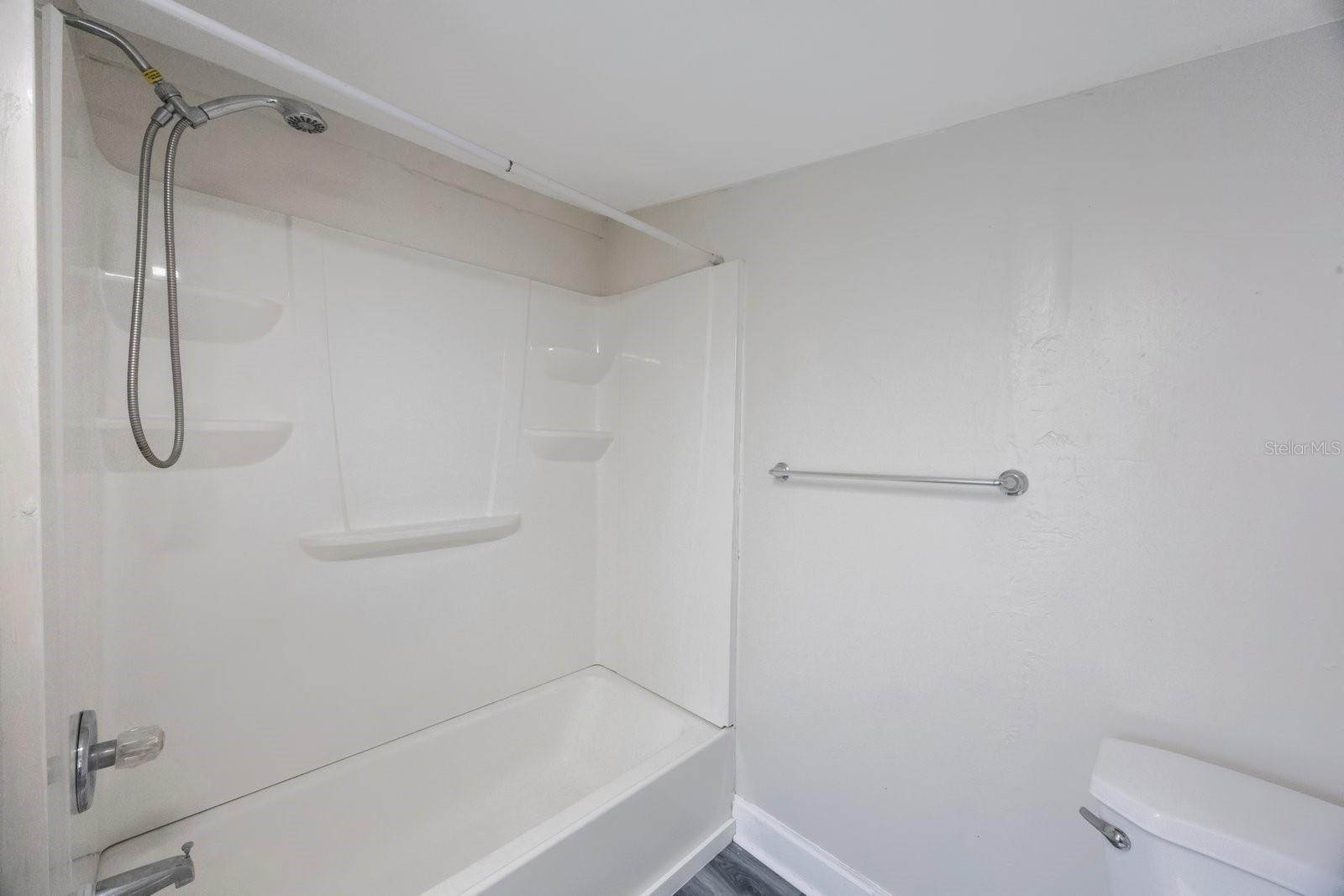 RUSSELL PARK - Residential Income