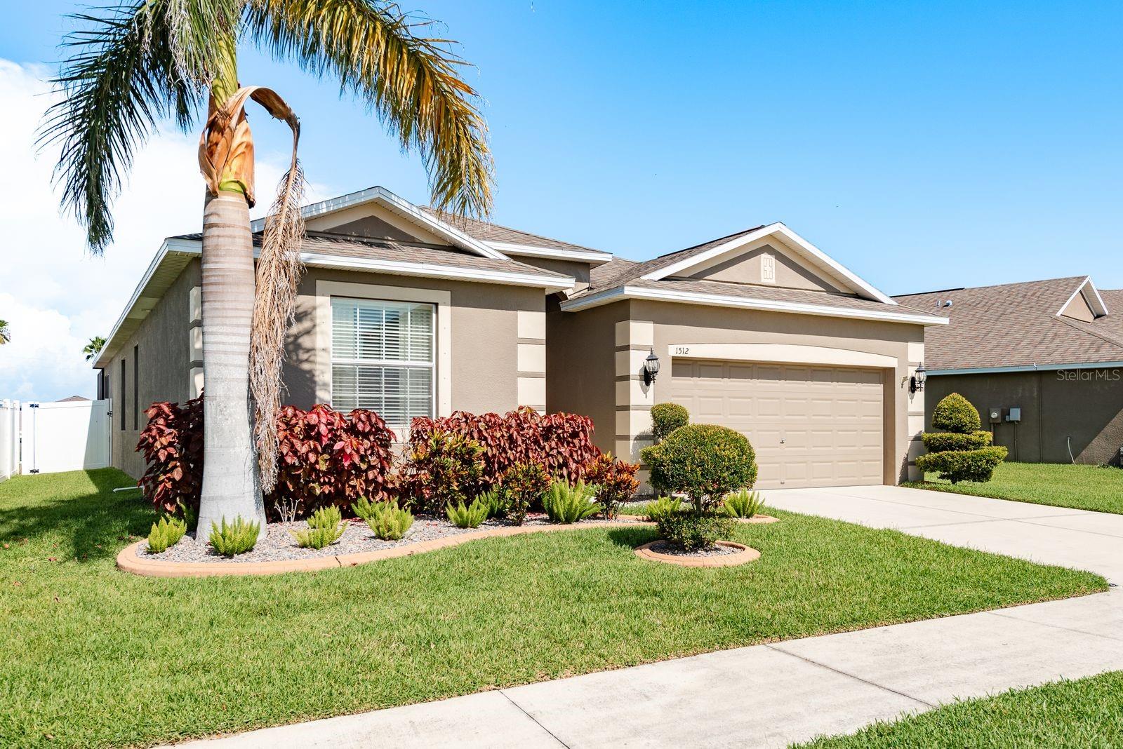 1512 LITTLE HAWK DRIVE
