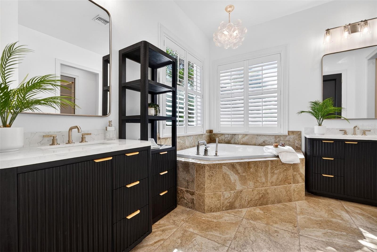 HARBOR ACRES - Residential