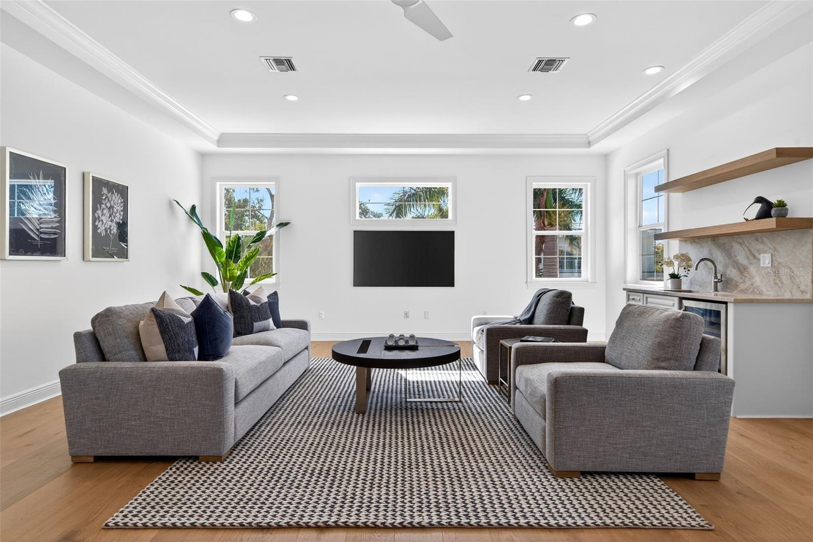 HARBOR ACRES - Residential