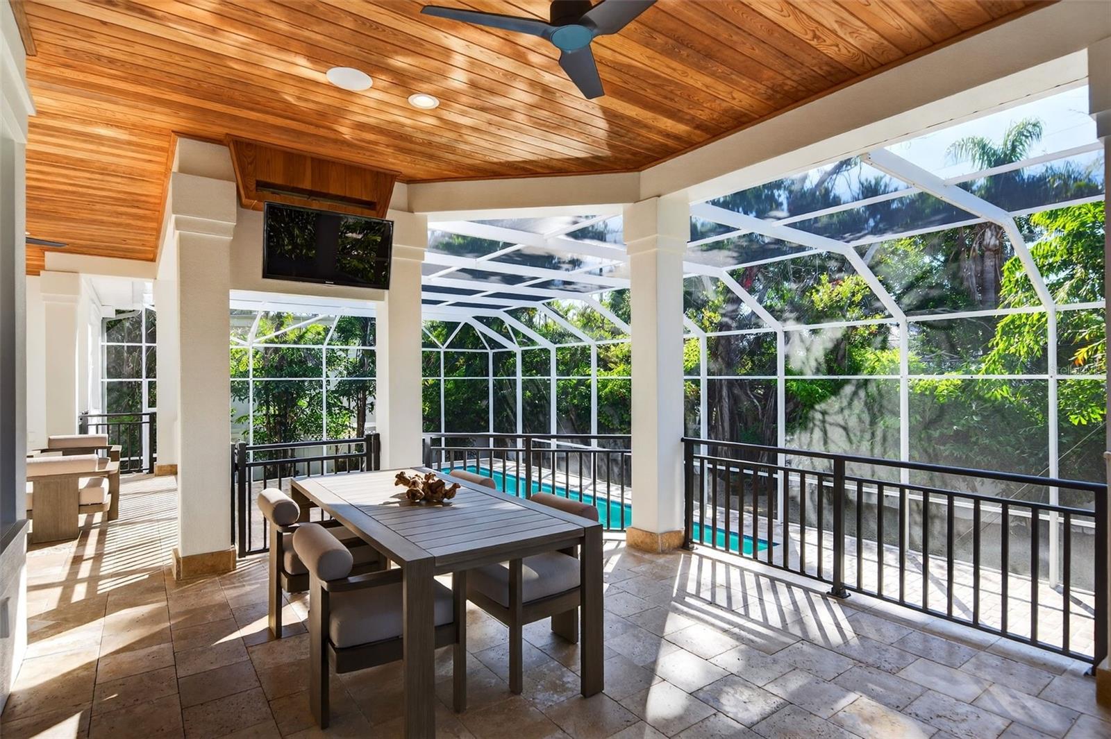 HARBOR ACRES - Residential