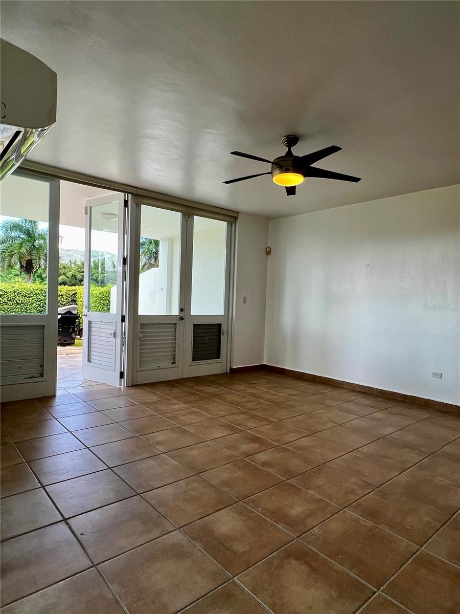 VILLAS DE GOLF AT CIUDAD JARDIN - Residential