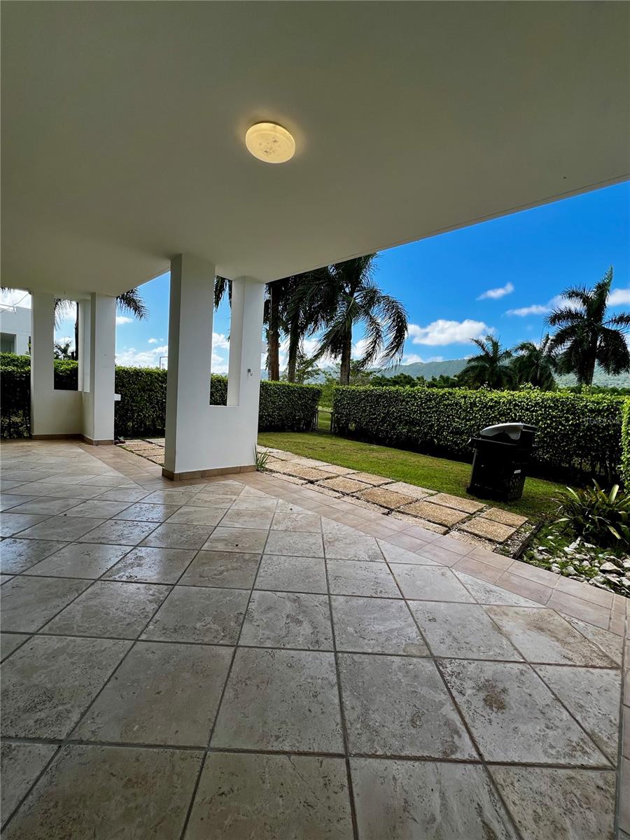 VILLAS DE GOLF AT CIUDAD JARDIN - Residential